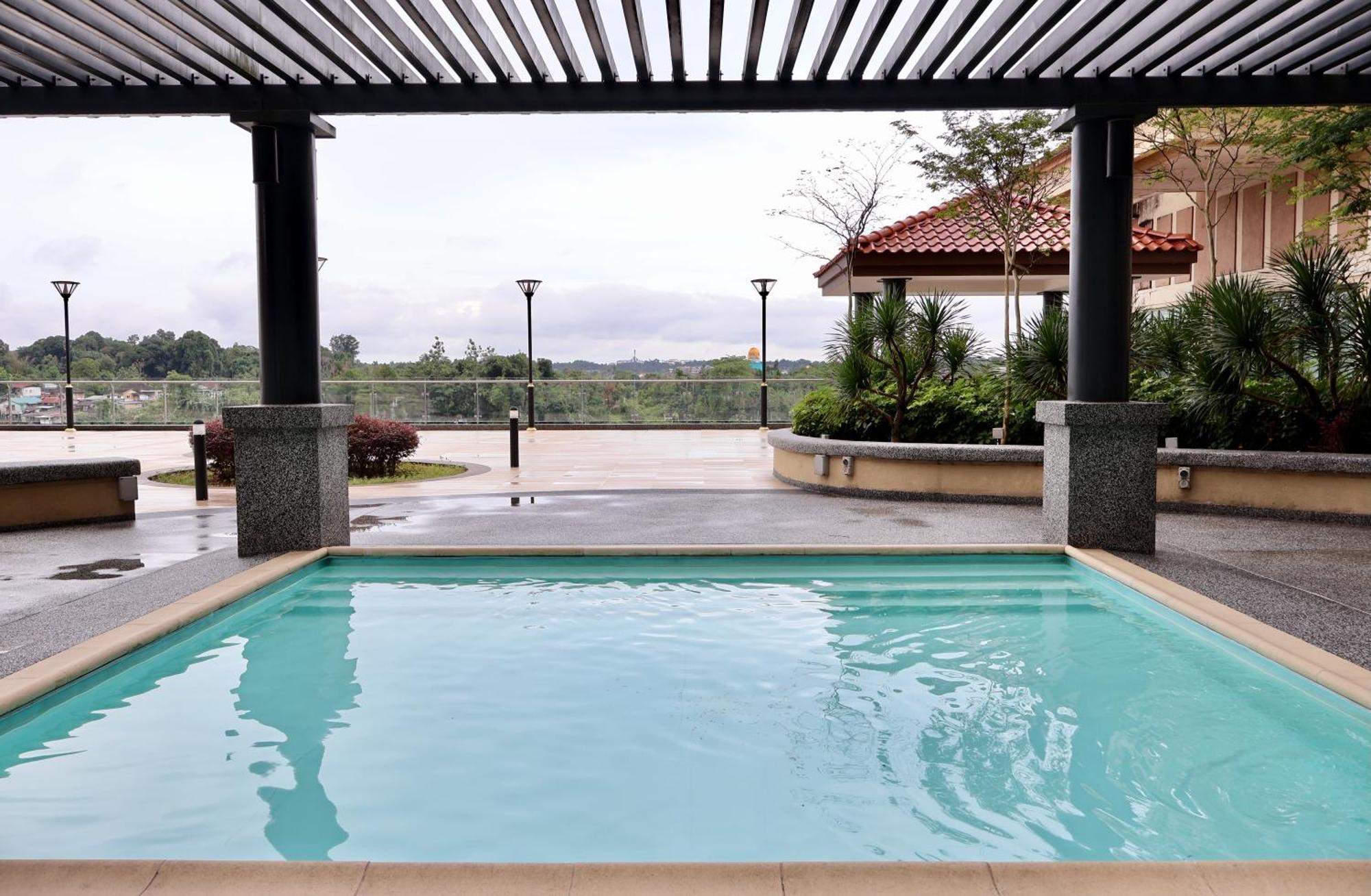 Kuching City Centre Smart Home Luxury Resort Condo Bagian luar foto